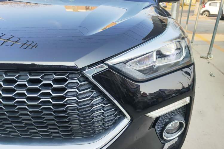 Used Haval H6 Coupe 2019 1.5T Automatic Two-Wheel Drive Luxury Smart Connectivity Version China VI Standard Left Front Headlight