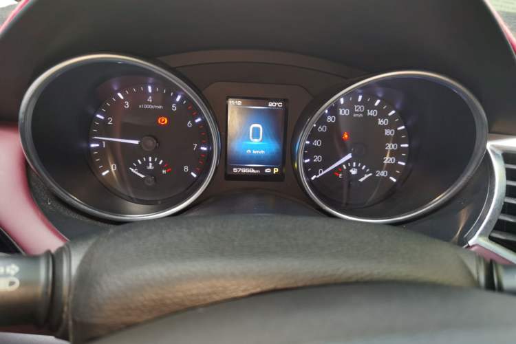 Used Haval H6 Coupe 2019 1.5T Automatic Two-Wheel Drive Ultra-Luxury Smart Connectivity Model China VI Standard Odometer Close Up