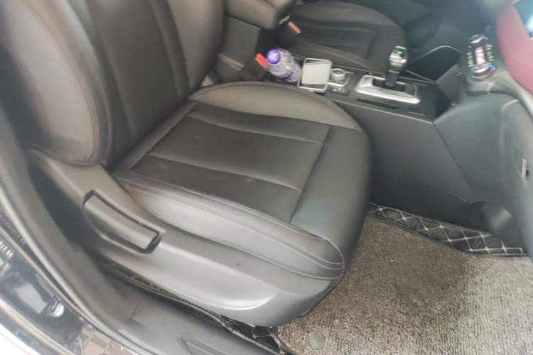 Used Haval H6 Coupe 2019 1.5T Automatic Two-Wheel Drive Luxury Smart Connectivity Version China VI Standard Right Front Seat