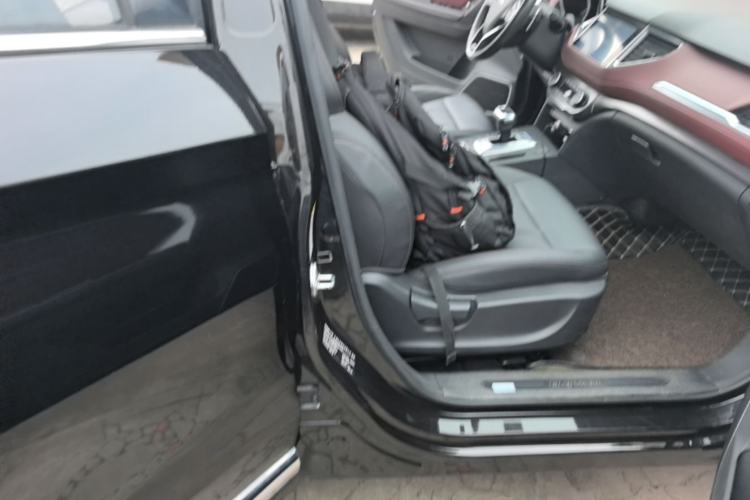 Used Haval H6 Coupe 2019 1.5T Automatic Two-Wheel Drive Luxury Smart Connectivity Version China VI Standard Right Front Seat