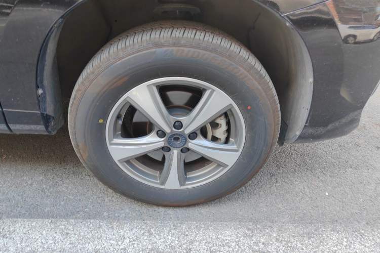 Used Haval H6 Coupe 2019 1.5T Automatic Two-Wheel Drive Luxury Smart Connectivity Version China VI Standard Right Front Wheel Hub