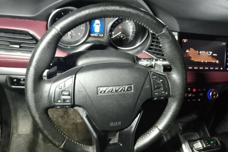 Used Haval H6 Coupe 2019 1.5T Automatic Two-Wheel Drive Luxury Smart Connectivity Version China VI Standard Steering Wheel