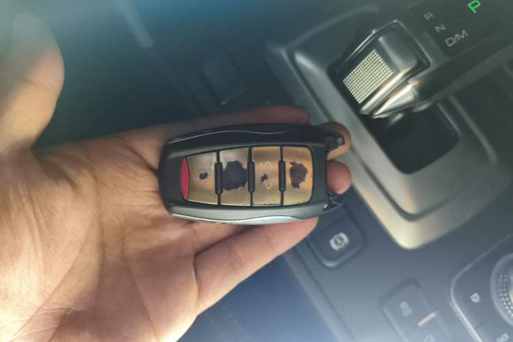 Used Haval H6 Coupe 2019 1.5T Automatic Two-Wheel Drive Luxury Smart Connectivity Version China VI Standard Vehicle Key