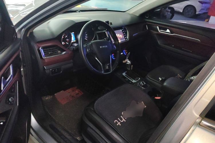 Used Haval H6 Coupe 2019 1.5T Automatic Two-Wheel Drive Luxury Smart Connectivity Version China V Standard Driver Seat