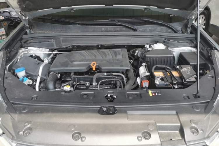 Used Haval H6 Coupe 2019 1.5T Automatic Two-Wheel Drive Elite Version China VI Standard Engine Bay