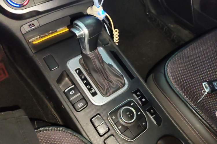 Used Haval H6 Coupe 2019 1.5T Automatic Two-Wheel Drive Luxury Smart Connectivity Version China V Standard Gear Lever