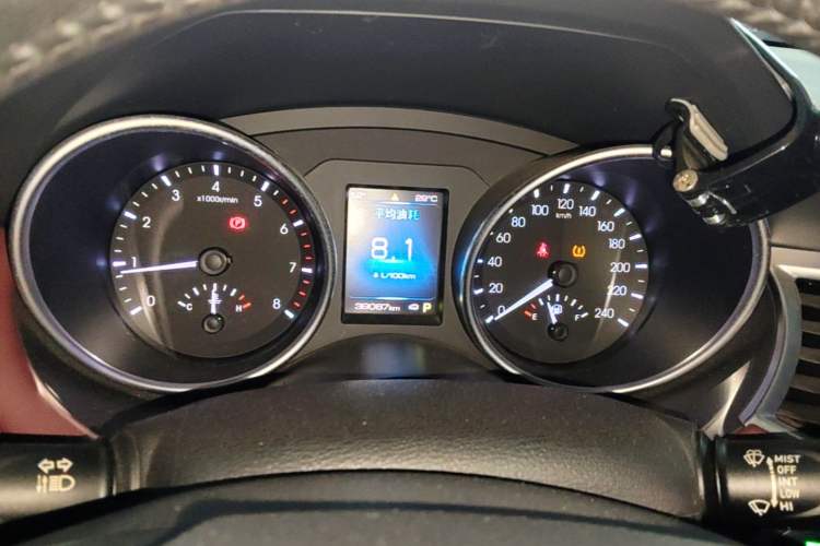 Used Haval H6 Coupe 2019 1.5T Automatic Two-Wheel Drive Luxury Smart Connectivity Version China V Standard Instrument Cluster