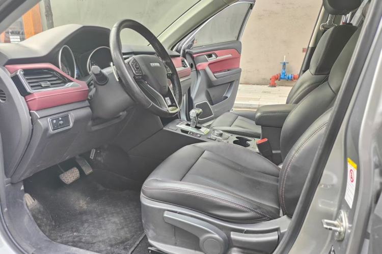 Used Haval H6 Coupe 2019 1.5T Automatic Two-Wheel Drive Luxury Smart Connectivity Version China VI Standard Interior 1