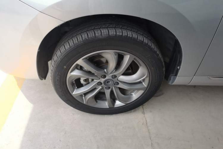 Used Haval H6 Coupe 2019 1.5T Automatic Two-Wheel Drive Elite Version China VI Standard Left Front Wheel Hub