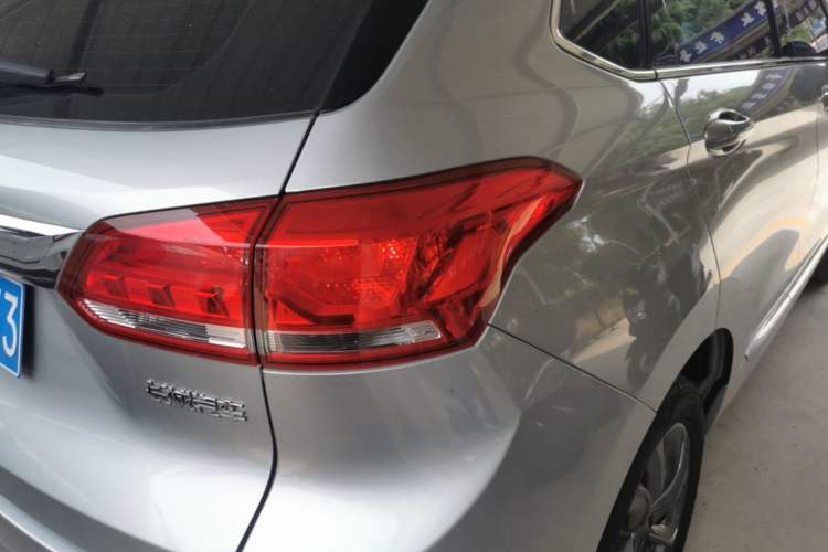 Used Haval H6 Coupe 2019 1.5T Automatic Two-Wheel Drive Elite Version China VI Standard Right Rear Taillight