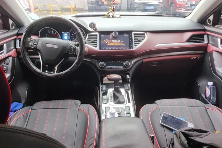 Used Haval H6 Coupe 2019 1.5T Automatic Two-Wheel Drive Elite Version China V Standard Center Console