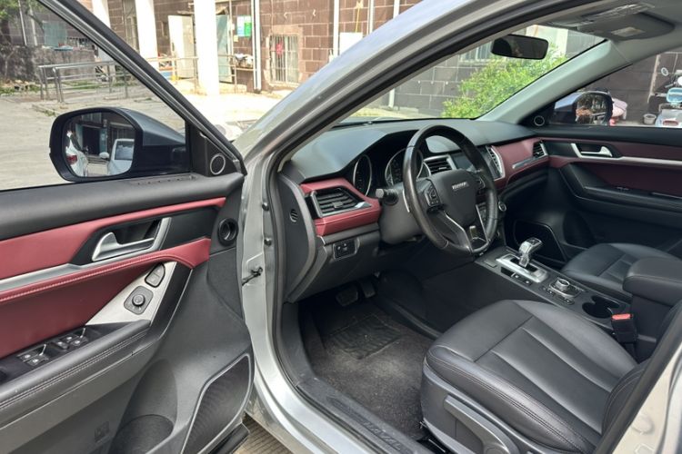 Used Haval H6 Coupe 2019 1.5T Automatic Two-Wheel Drive Elite Version China VI Standard Interior 1