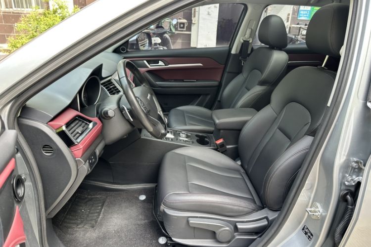 Used Haval H6 Coupe 2019 1.5T Automatic Two-Wheel Drive Elite Version China VI Standard Interior 5