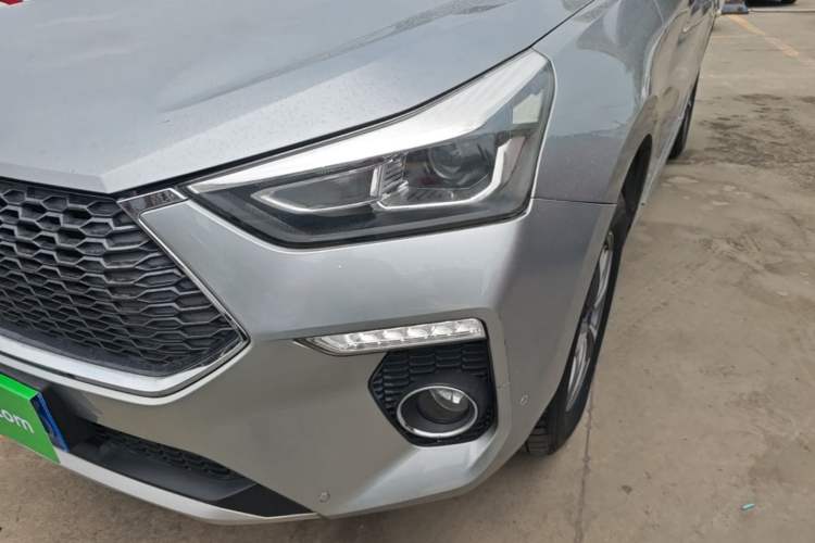 Used Haval H6 Coupe 2019 1.5T Automatic Two-Wheel Drive Luxury Smart Connectivity Version China VI Standard Left Front Headlight
