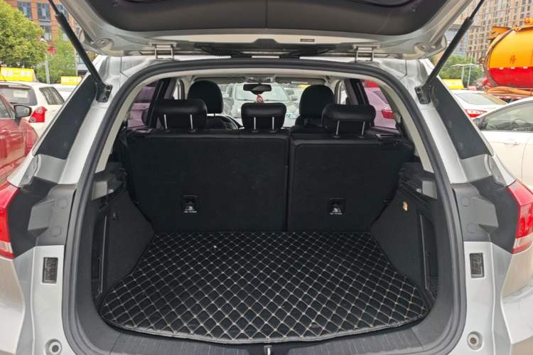 Used Haval H6 Coupe 2019 1.5T Automatic Two-Wheel Drive Luxury Smart Connectivity Version China VI Standard Trunk