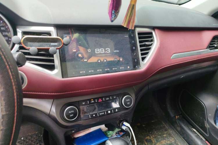 Used Haval H6 Coupe 2019 1.5T Automatic Two-Wheel Drive Luxury Smart Connectivity Version China V Standard Audio And AC Panel
