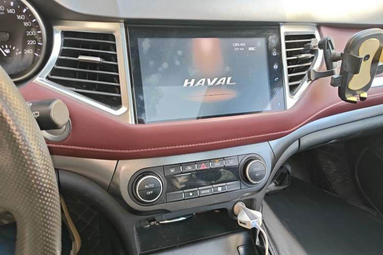 Used Haval H6 Coupe 2019 1.5T Automatic Two-Wheel Drive Elite Version China VI Standard Audio And AC Panel