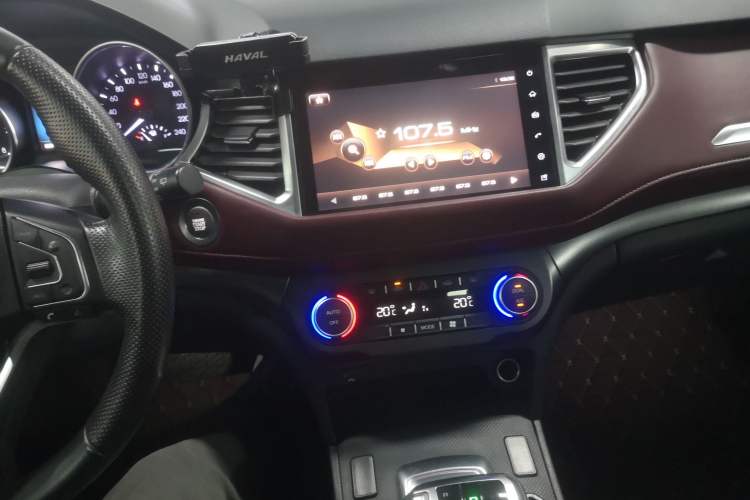 Used Haval H6 Coupe 2019 1.5T Automatic Two-Wheel Drive Elite Version China VI Standard Audio And AC Panel
