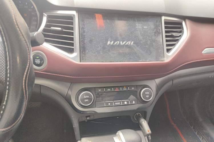 Used Haval H6 Coupe 2019 1.5T Automatic Two-Wheel Drive Luxury Smart Connectivity Version China V Standard Audio And AC Panel
