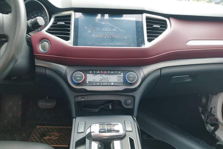 Used Haval H6 Coupe 2019 1.5T Automatic Two-Wheel Drive Ultra-Luxury Smart Connectivity Model China VI Standard Audio And AC Panel