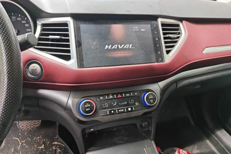 Used Haval H6 Coupe 2019 1.5T Automatic Two-Wheel Drive Elite Version China VI Standard Audio And AC Panel