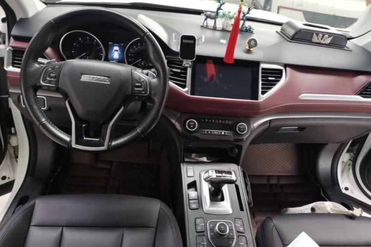 Used Haval H6 Coupe 2019 1.5T Automatic Two-Wheel Drive Ultra-Luxury Smart Connectivity Model China VI Standard Center Console