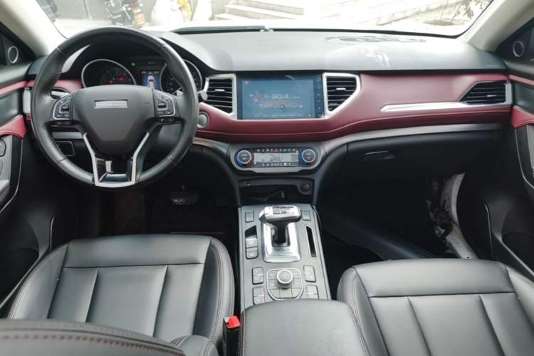 Used Haval H6 Coupe 2019 1.5T Automatic Two-Wheel Drive Ultra-Luxury Smart Connectivity Model China VI Standard Center Console