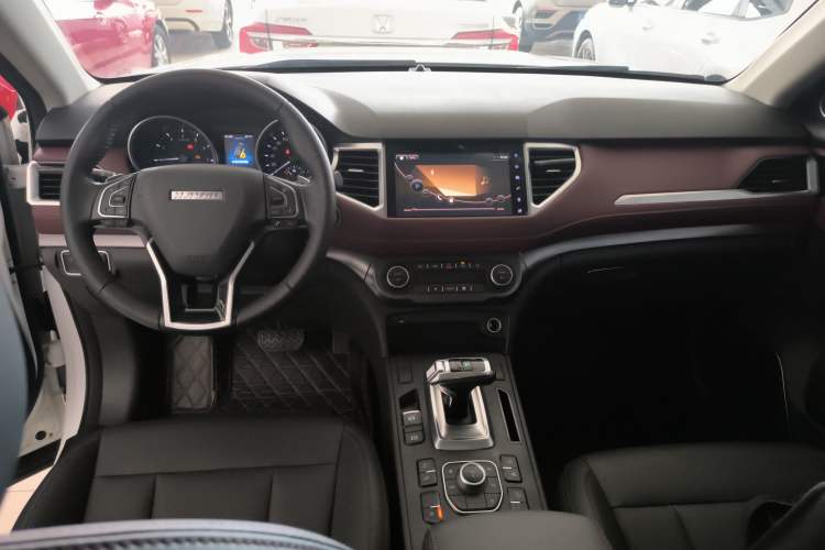 Used Haval H6 Coupe 2019 1.5T Automatic Two-Wheel Drive Luxury Smart Connectivity Version China VI Standard Center Console