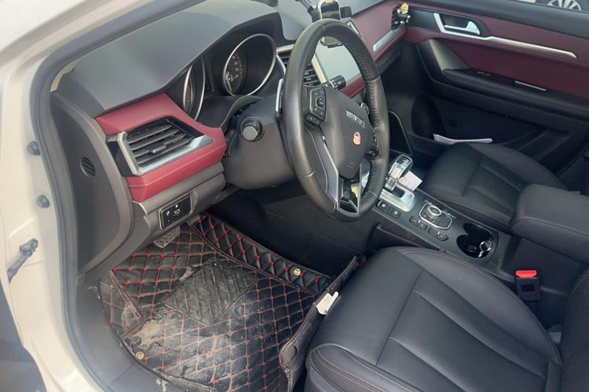 Used Haval H6 Coupe 2019 1.5T Automatic Two-Wheel Drive Elite Version China VI Standard Driver Seat