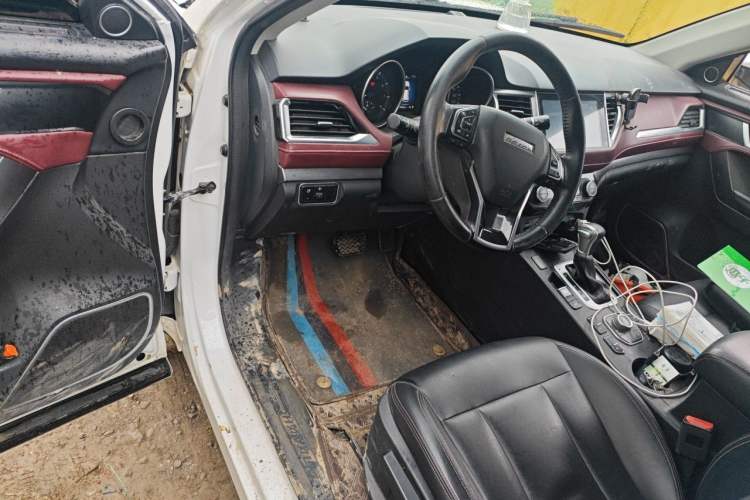Used Haval H6 Coupe 2019 1.5T Automatic Two-Wheel Drive Luxury Smart Connectivity Version China V Standard Driver Seat