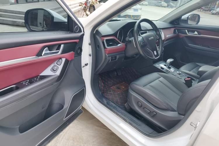 Used Haval H6 Coupe 2019 1.5T Automatic Two-Wheel Drive Ultra-Luxury Smart Connectivity Model China VI Standard Driver Seat