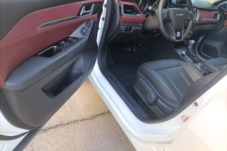 Used Haval H6 Coupe 2019 1.5T Automatic Two-Wheel Drive Elite Version China V Standard Driver Seat