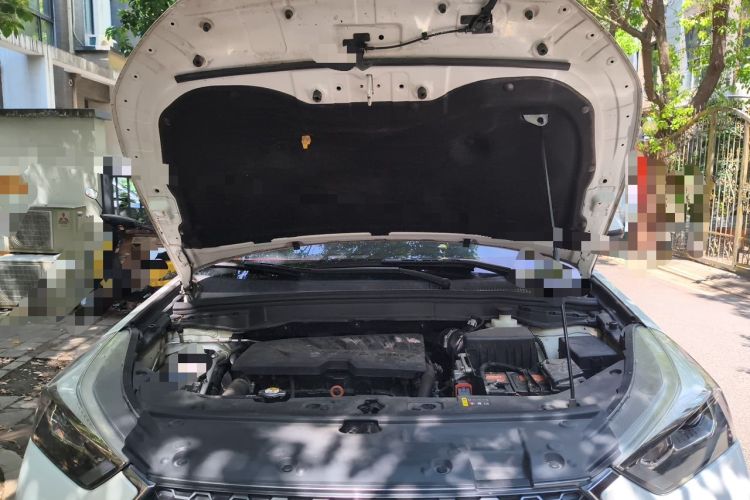Used Haval H6 Coupe 2019 1.5T Automatic Two-Wheel Drive Ultra-Luxury Smart Connectivity Version China V Emission Standard Engine Bay