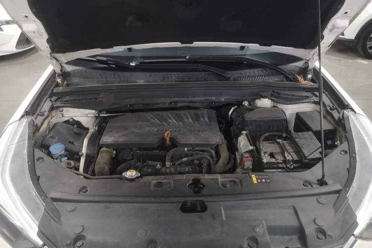 Used Haval H6 Coupe 2019 1.5T Automatic Two-Wheel Drive Elite Version China VI Standard Engine Bay