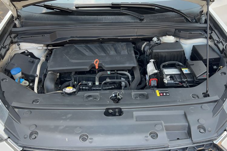 Used Haval H6 Coupe 2019 1.5T Automatic Two-Wheel Drive Ultra-Luxury Smart Connectivity Model China VI Standard Engine Bay