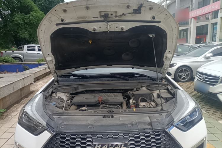 Used Haval H6 Coupe 2019 1.5T Automatic Two-Wheel Drive Luxury Smart Connectivity Version China VI Standard Engine Bay