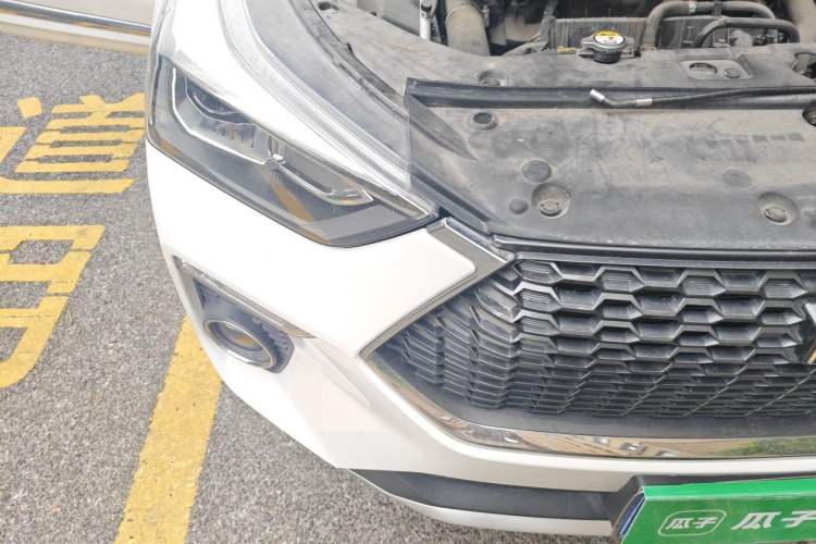 Used Haval H6 Coupe 2019 1.5T Automatic Two-Wheel Drive Elite Version China VI Standard Engine Bay Right