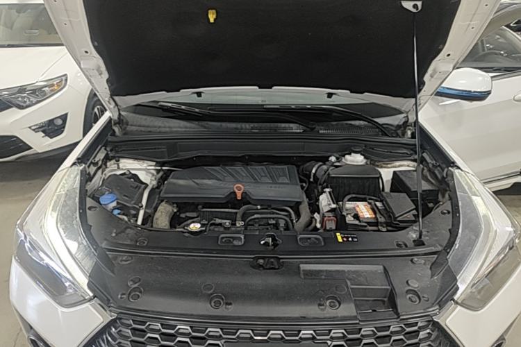 Used Haval H6 Coupe 2019 1.5T Automatic Two-Wheel Drive Ultra-Luxury Smart Connectivity Model China VI Standard Engine Bay