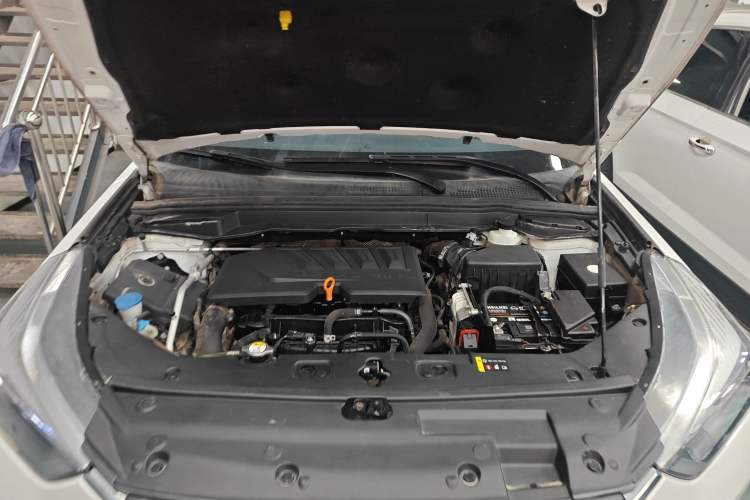 Used Haval H6 Coupe 2019 1.5T Automatic Two-Wheel Drive Luxury Smart Connectivity Version China VI Standard Engine Bay