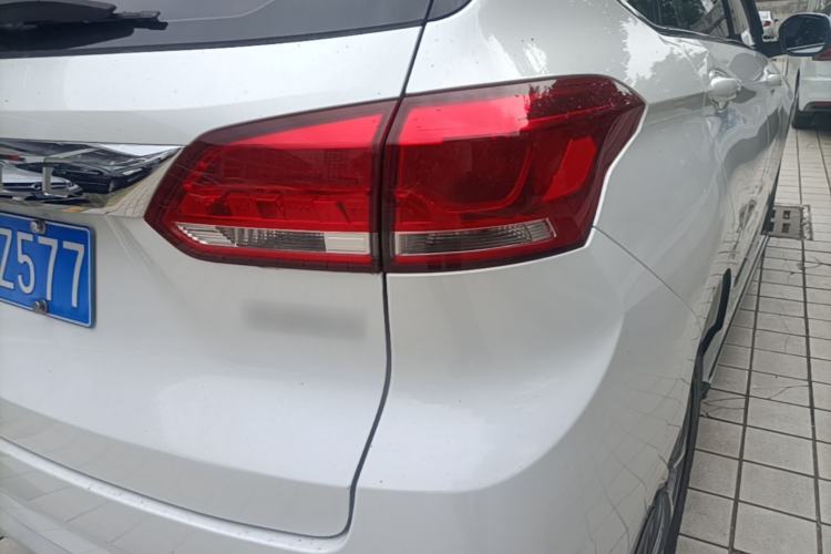 Used Haval H6 Coupe 2019 1.5T Automatic Two-Wheel Drive Luxury Smart Connectivity Version China VI Standard Exterior 3
