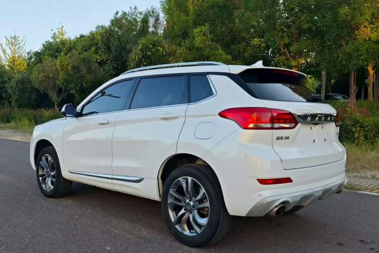 Used Haval H6 Coupe 2019 1.5T Automatic Two-Wheel Drive Ultra-Luxury Smart Connectivity Model China VI Standard Exterior 4