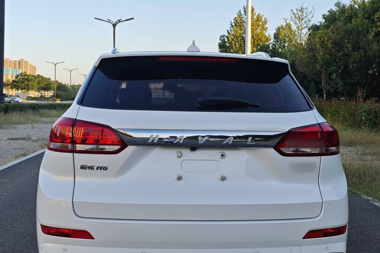 Used Haval H6 Coupe 2019 1.5T Automatic Two-Wheel Drive Ultra-Luxury Smart Connectivity Model China VI Standard Exterior 5
