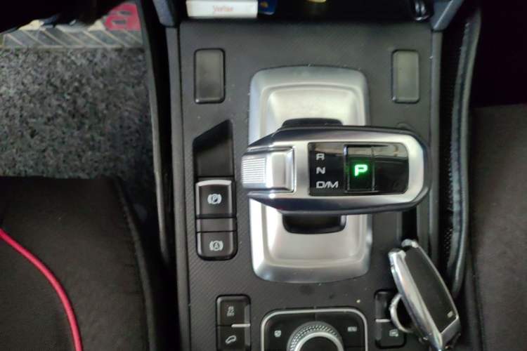 Used Haval H6 Coupe 2019 1.5T Automatic Two-Wheel Drive Luxury Smart Connectivity Version China VI Standard Gear Lever