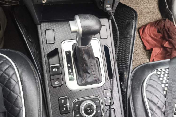 Used Haval H6 Coupe 2019 1.5T Automatic Two-Wheel Drive Luxury Smart Connectivity Version China V Standard Gear Lever