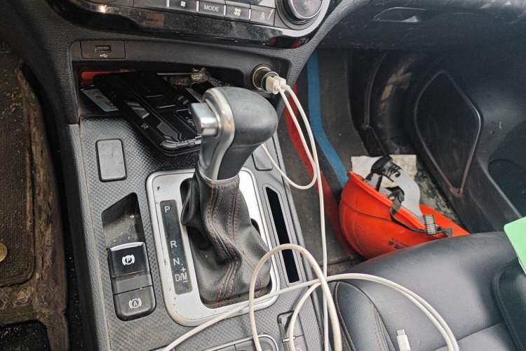 Used Haval H6 Coupe 2019 1.5T Automatic Two-Wheel Drive Luxury Smart Connectivity Version China V Standard Gear Lever