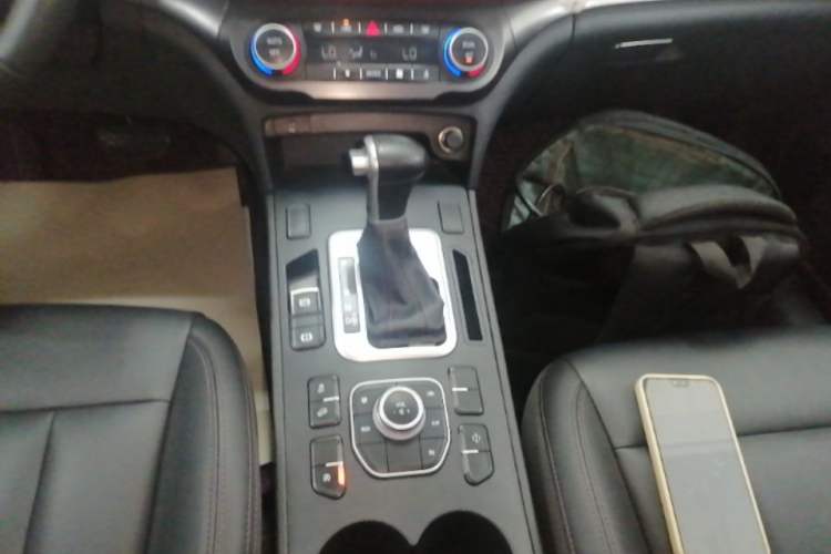 Used Haval H6 Coupe 2019 1.5T Automatic Two-Wheel Drive Elite Version China V Standard Gear Lever