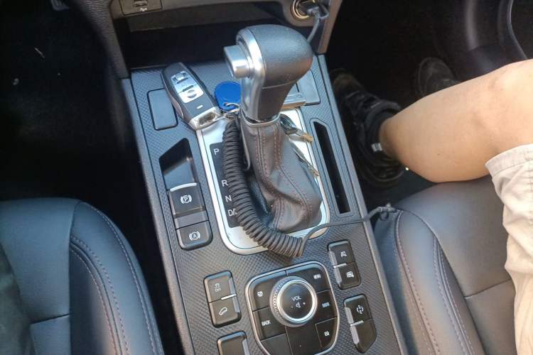 Used Haval H6 Coupe 2019 1.5T Automatic Two-Wheel Drive Elite Version China V Standard Gear Lever