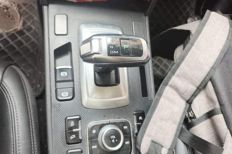 Used Haval H6 Coupe 2019 1.5T Automatic Two-Wheel Drive Luxury Smart Connectivity Version China VI Standard Gear Lever