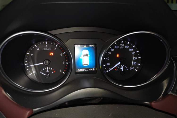 Used Haval H6 Coupe 2019 1.5T Automatic Two-Wheel Drive Luxury Smart Connectivity Version China V Standard Instrument Cluster