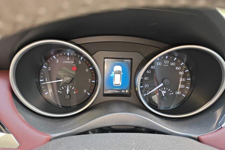 Used Haval H6 Coupe 2019 1.5T Automatic Two-Wheel Drive Elite Version China VI Standard Instrument Cluster